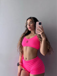 Conjunto deportivo Maya: shorts y top